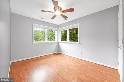6202 W Halbert Road, Bethesda, MD 20817 - Photo 32