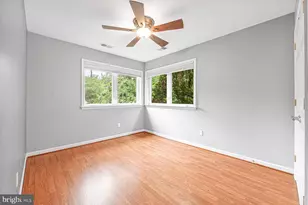 6202 W Halbert Rd, Bethesda, MD 20817 - Photo 32