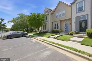 28 Scarlet Sage Ct, Burtonsville, MD 20866 - Photo 2