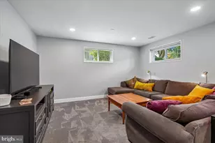 11111 Lund Pl, Kensington, MD 20895 - Photo 22