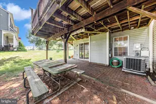 19327 Churubusco Ln, Germantown, MD 20874 - Photo 40