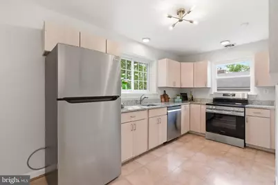 6116 Massachusetts Avenue, Bethesda, MD 20816 - Photo 8