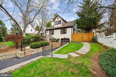 5735 Bradley Boulevard, Bethesda, MD 20814 - Photo 4