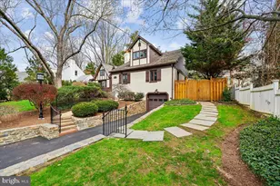 5735 Bradley Blvd, Bethesda, MD 20814 - Photo 4