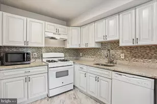 726 Quince Orchard Blvd, Gaithersburg, MD 20878 - Photo 14