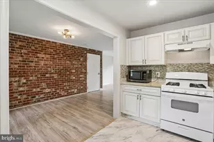 726 Quince Orchard Blvd, Gaithersburg, MD 20878 - Photo 16