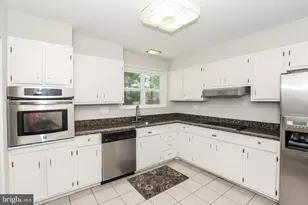 8401 Beech Tree Rd, Bethesda, MD 20817 - Photo 6
