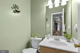10345 Royal Woods Ct, Montgomery Village, MD 20886 - Photo 18