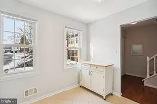 36 Prairie Rose Ct, Gaithersburg, MD 20878 - Photo 4