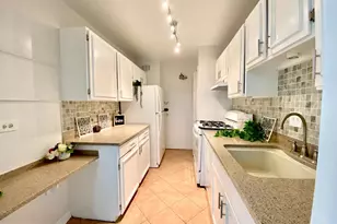 1900 Lyttonsville Rd, Silver Spring, MD 20910 - Photo 18