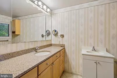 9009 Charred Oak Drive, Bethesda, MD 20817 - Photo 18