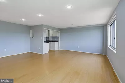 10201 Grosvenor Place #1205, North Bethesda, MD 20852 - Photo 12