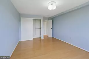 10201 Grosvenor Pl, North Bethesda, MD 20852 - Photo 26