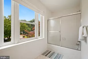 10904 Roundtable Ct, Rockville, MD 20852 - Photo 26