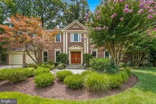 10904 Roundtable Ct, Rockville, MD 20852 - Photo 1