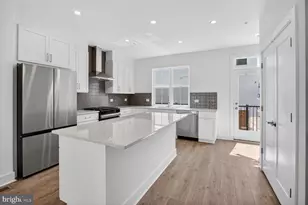 2521 Farmstead Dr, Rockville, MD 20850 - Photo 18