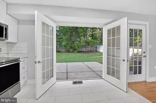 4305 Bel Pre Rd, Rockville, MD 20853 - Photo 24