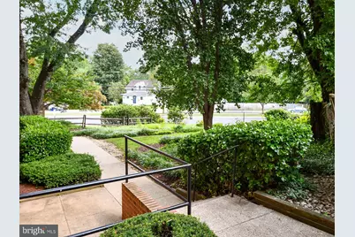 3421 University Boulevard W #3421-2, Kensington, MD 20895 - Photo 32