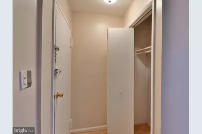 3421 University Boulevard W #3421-2, Kensington, MD 20895 - Photo 4