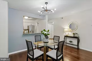 10101 Grosvenor Pl, Rockville, MD 20852 - Photo 8