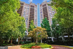 10101 Grosvenor Pl, Rockville, MD 20852 - Photo 1