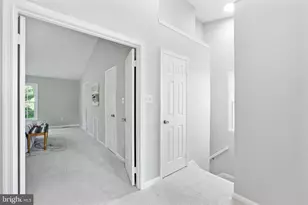 6028 Loganwood Dr, Rockville, MD 20852 - Photo 14