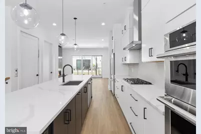 8622 Erdem Place, Chevy Chase, MD 20815 - Photo 2