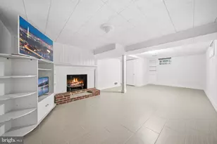 19531 Scenery Dr, Germantown, MD 20876 - Photo 12