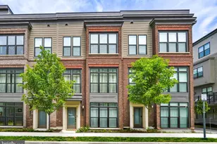5345 Zenith Overlook, Bethesda, MD 20816 - Photo 1