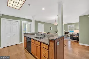 9743 Winery Ct, Gaithersburg, MD 20879 - Photo 16