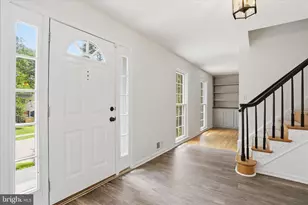 18 Bentana Way, Rockville, MD 20850 - Photo 2