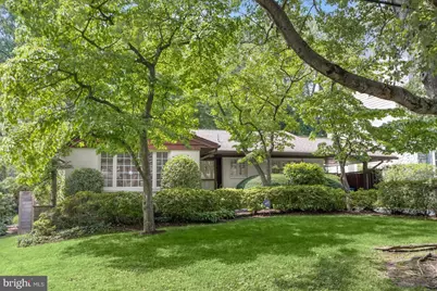 5512 Uppingham Street, Chevy Chase, MD 20815 - Photo 4