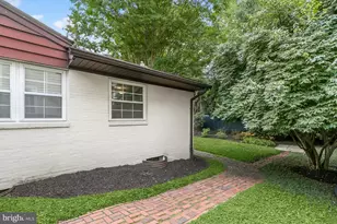5512 Uppingham St, Chevy Chase, MD 20815 - Photo 8