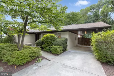 5512 Uppingham Street, Chevy Chase, MD 20815 - Photo 6