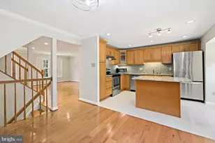 10511 Smithy Ct, North Potomac, MD 20878 - Photo 8
