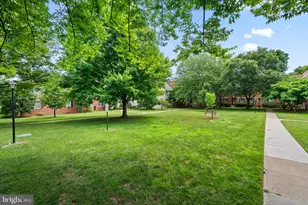 2402 Colston Dr, Silver Spring, MD 20910 - Photo 24