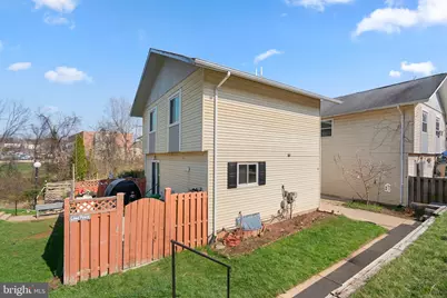 32 Anna Court #281, Gaithersburg, MD 20877 - Photo 2