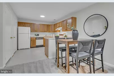 5702 Brewer House Circle #T-2-12, Rockville, MD 20852 - Photo 10