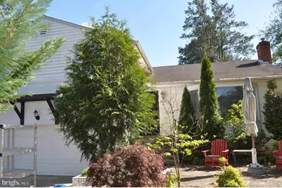 6000 Greentree Road, Bethesda, MD 20817 - Photo 1