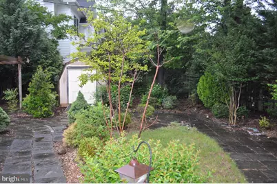 6000 Greentree Road, Bethesda, MD 20817 - Photo 20