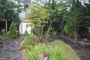 6000 Greentree Rd, Bethesda, MD 20817 - Photo 20