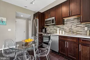 1320 Fenwick Ln, Silver Spring, MD 20910 - Photo 10