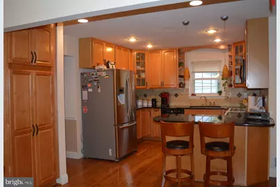 2 Lopa Court, North Potomac, MD 20878 - Photo 2