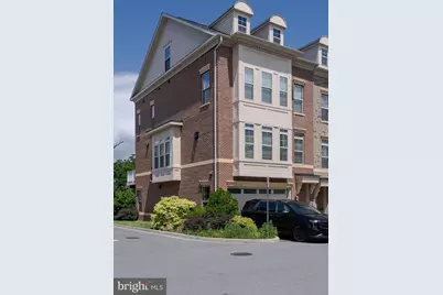 10225 Hilltop Ascent Drive, Rockville, MD 20850 - Photo 2