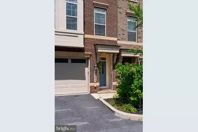 10225 Hilltop Ascent Drive, Rockville, MD 20850 - Photo 2