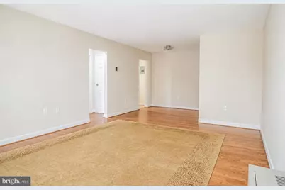10320 Westlake Drive #E301, Bethesda, MD 20817 - Photo 16