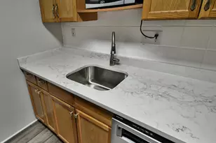 10216 Ridgeline Dr, Montgomery Village, MD 20886 - Photo 12