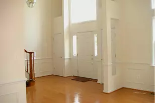126 George St, Gaithersburg, MD 20877 - Photo 2