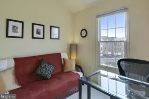 467 Winding Rose Dr, Rockville, MD 20850 - Photo 46