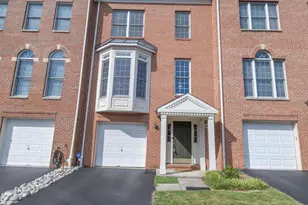 467 Winding Rose Dr, Rockville, MD 20850 - Photo 2